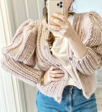 Load image into Gallery viewer, Knitting Pattern PDF Chunky Knit Cardigan with Puffed Sleeves Size S. Couer Cardigan by NinElDesign