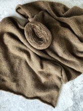 Load image into Gallery viewer, camel hair scarf