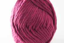 Load image into Gallery viewer, best merino wool brand