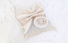 Load image into Gallery viewer, Angora Geelongora Yarn 50g, Angora blend yarn, Angora knitting wool