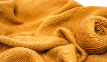 Load image into Gallery viewer, camel hair wool