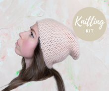 Load image into Gallery viewer, Beginner Knitting Kit, Super Chunky hat kit, knitting kit for beginners, Chunky knit beanie kit, Christmas gift