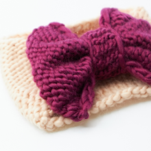 Load image into Gallery viewer, Womens Knitting Pattern, Knitting Pattern Headband, PDF pattern, Instant Download, Chunky yarn, Color Pop Super Chunky Headband