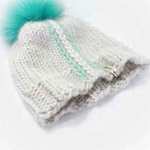 Load image into Gallery viewer, Knit Hat Women, Merino Wool Knitted Hat, Slouchy Hat, Chunky Knit Beanie, Knitted Hat for women, Hand knit hat, Hats for women
