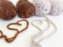 Load image into Gallery viewer, Merino wool