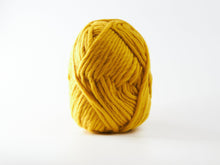 Load image into Gallery viewer, chunky merino wool